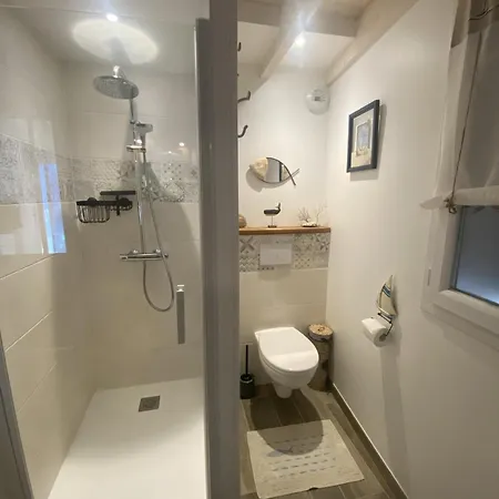 La De Lily - T2 Classé 3 étoiles * Rochefort (Charente-Maritime)